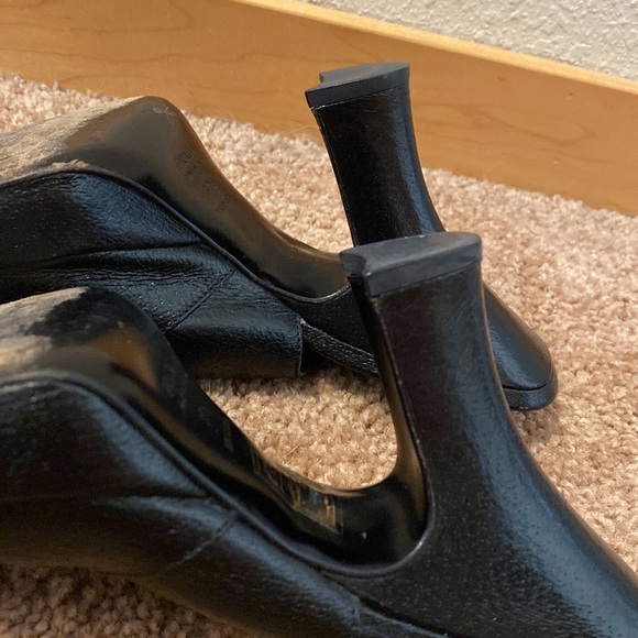 Prada Black Heels Made In Italy Size 37 1/2 - Picture 6 of 6